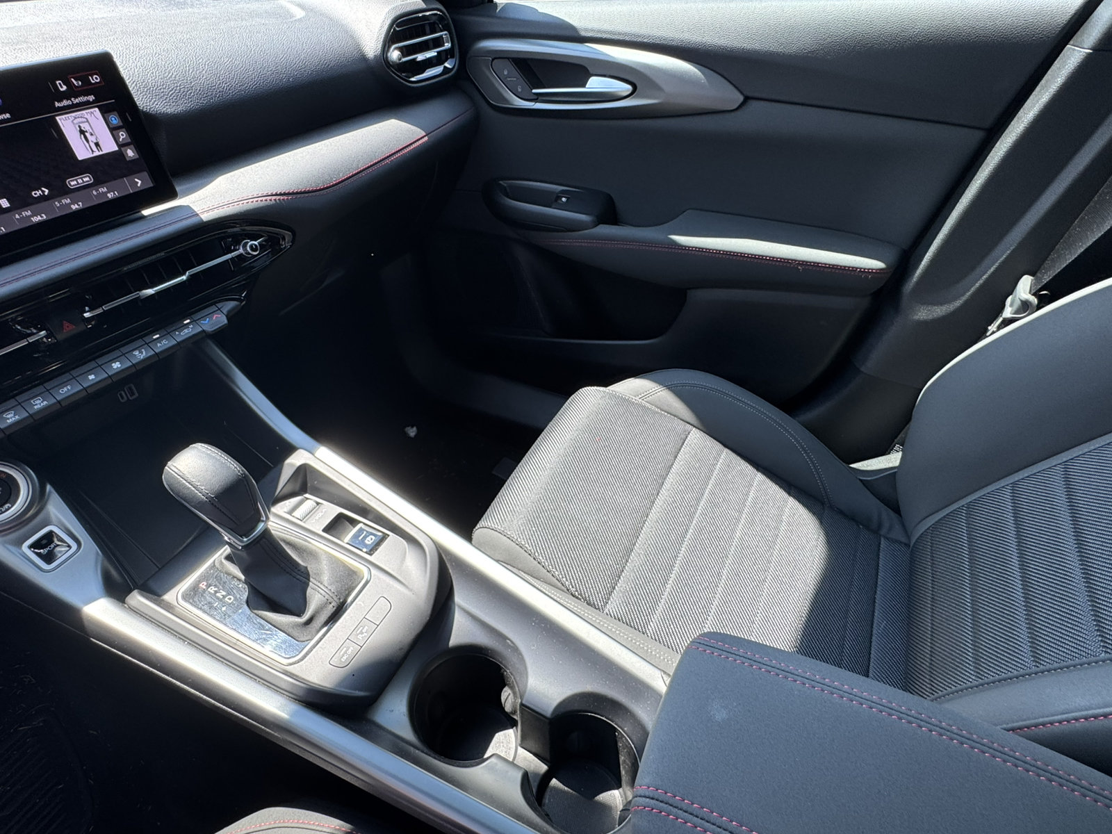 Used 2025 Dodge Hornet R/T AWD/4WD image 30