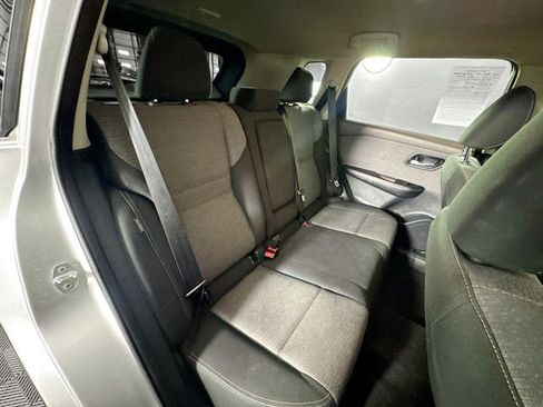 Certified 2023 Nissan Rogue SV image 21