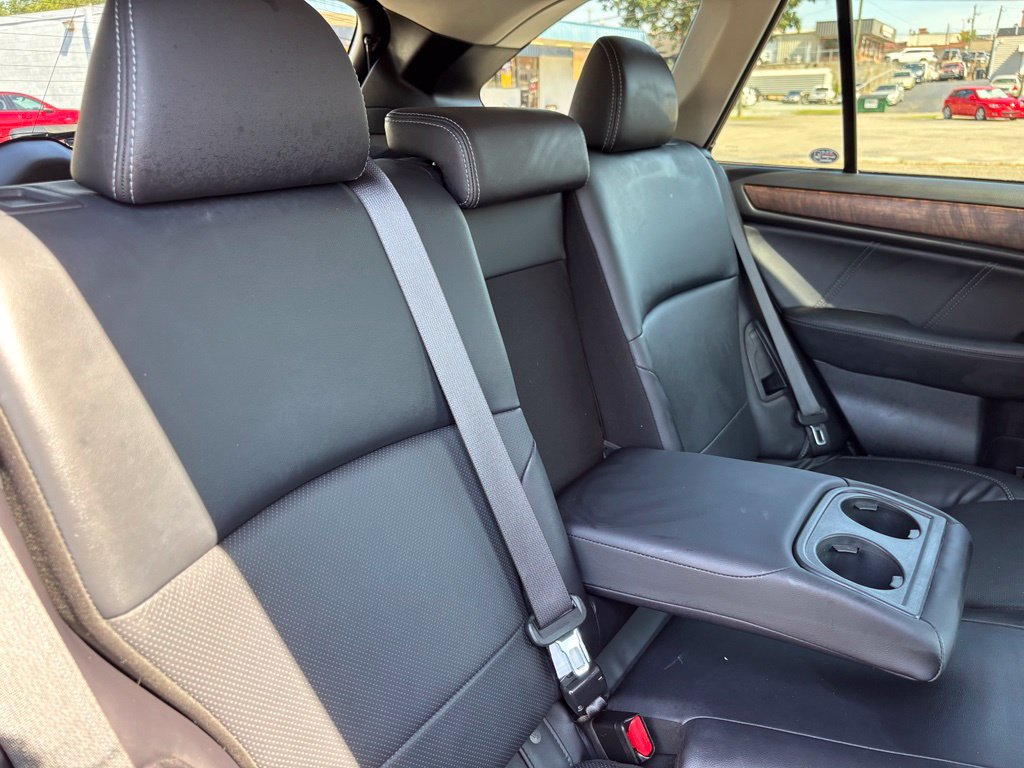 Used 2018 Subaru Outback 2.5i Limited AWD/4WD image 26