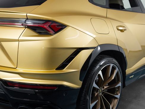 Used 2023 Lamborghini Urus S AWD/4WD image 23