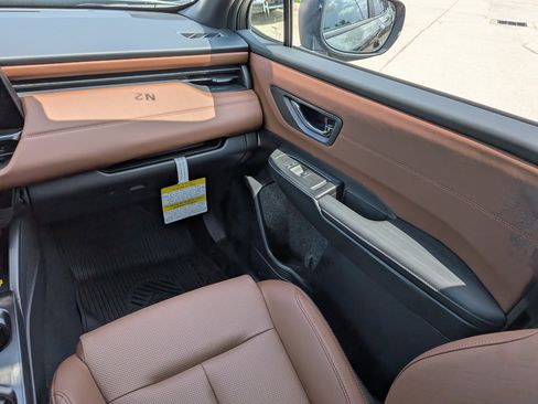 New 2026 Subaru Outback Touring XT AWD/4WD image 18