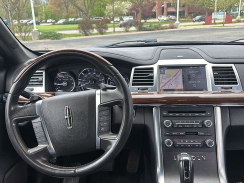 Used 2011 Lincoln MKS AWD w/ 102A Rapid Spec Order Code image 13