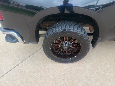 Used 2020 Chevrolet Silverado 1500 LTZ w/ LTZ Texas Edition AWD/4WD image 30