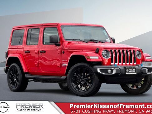 Used 2023 Jeep Wrangler Unlimited Sahara w/ Cold Weather Group image 1