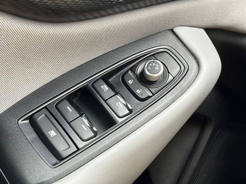Used 2023 Subaru Legacy Premium image 9