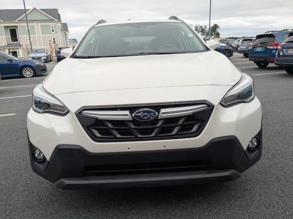 Used 2023 Subaru Crosstrek 2.5i Limited AWD/4WD image 9