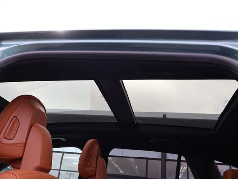 Used 2026 Mercedes-Benz GLC 300 4MATIC image 15