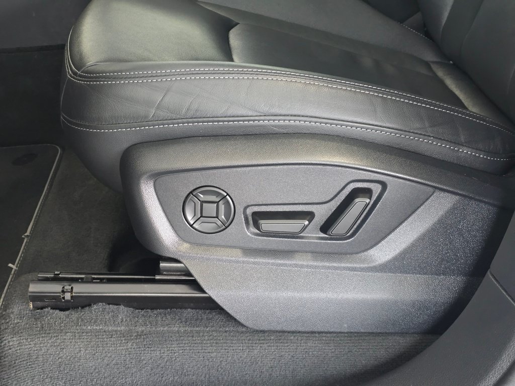 Used 2025 Audi Q7 3.0T Premium Plus AWD/4WD image 20