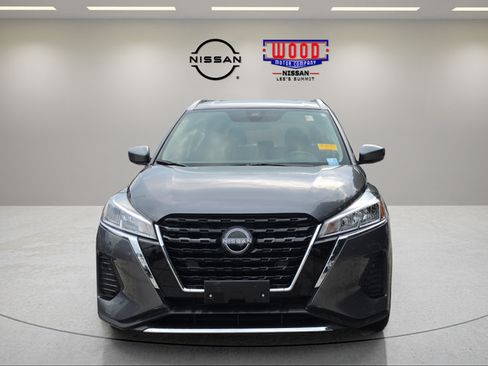 Used 2024 Nissan Kicks SV FWD image 6