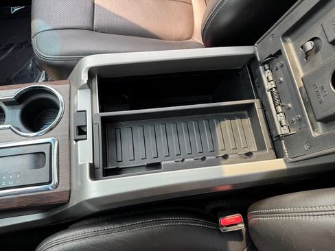 Used 2014 Ford F150 Lariat w/ Equipment Group 501A Mid AWD/4WD image 19