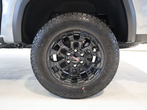 New 2026 GMC Canyon Elevation w/ Convenience Package AWD/4WD image 40
