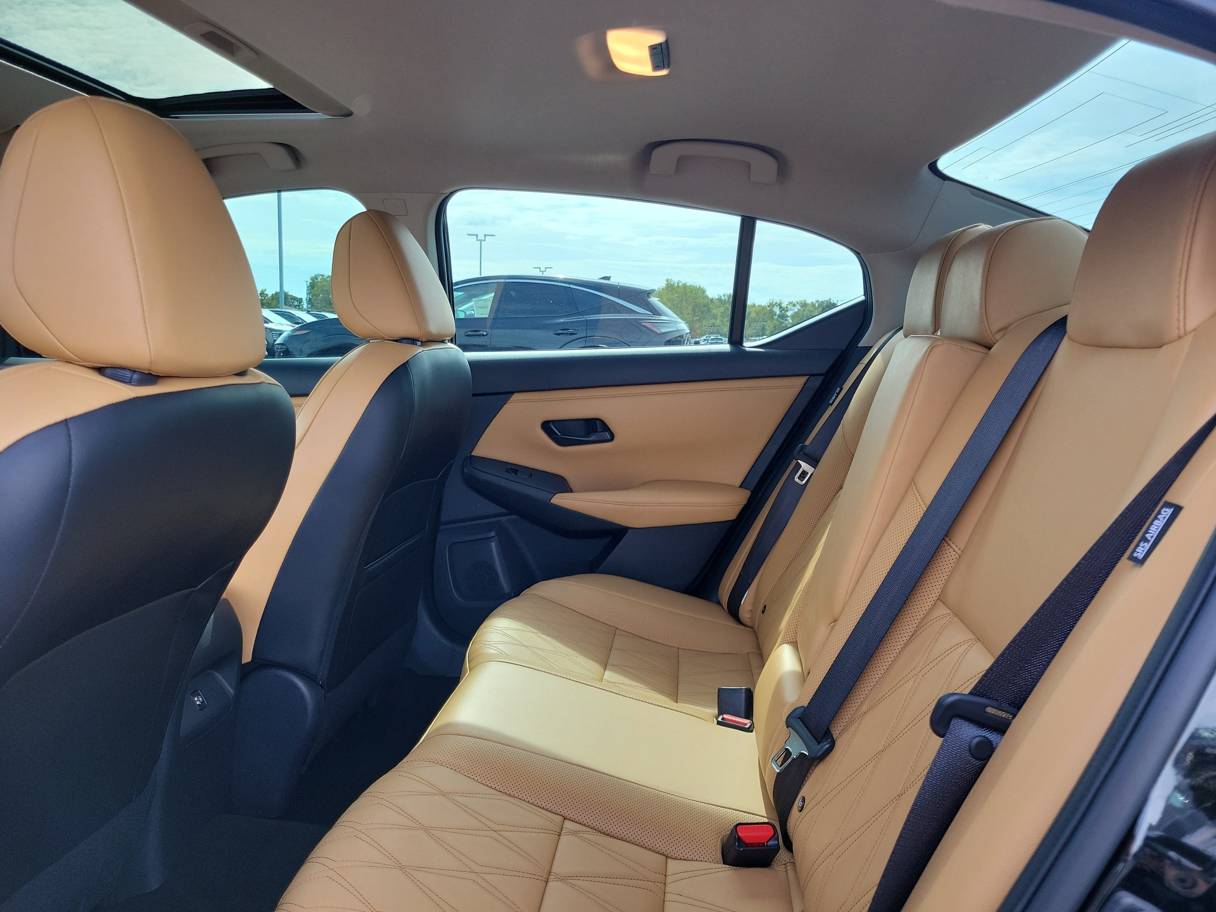 Certified 2024 Nissan Sentra SV w/ SV Premium Package FWD image 11