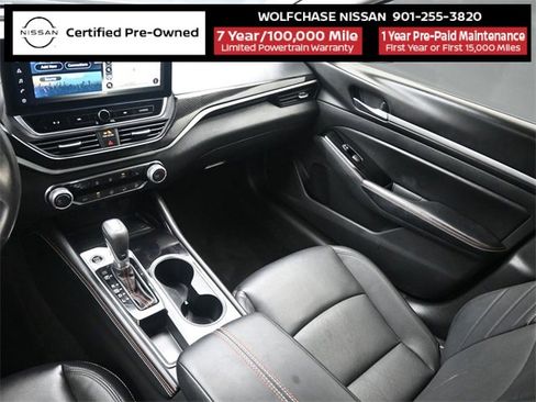 Certified 2024 Nissan Altima 2.5 SR w/ SR Premium Package image 13