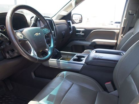 Used 2015 Chevrolet Silverado 1500 LTZ Z71 w/ LTZ Plus Package AWD/4WD image 10