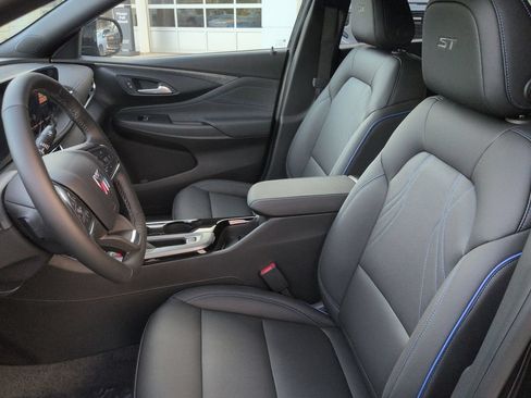 New 2026 Buick Envista Sport Touring w/ Convenience I Package FWD image 12