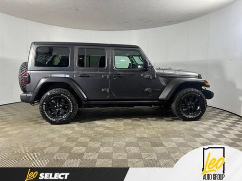 Used 2022 Jeep Wrangler Unlimited Sport AWD/4WD image 6