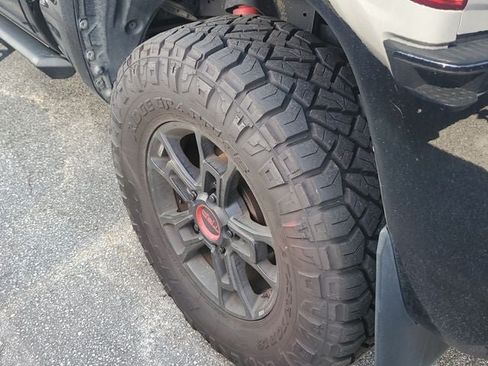 Used 2021 Toyota Tundra TRD Pro AWD/4WD image 9