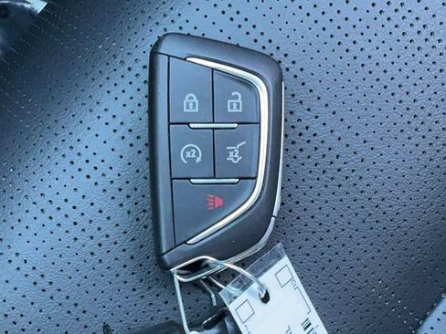 Certified 2023 Cadillac Lyriq 2WD image 34