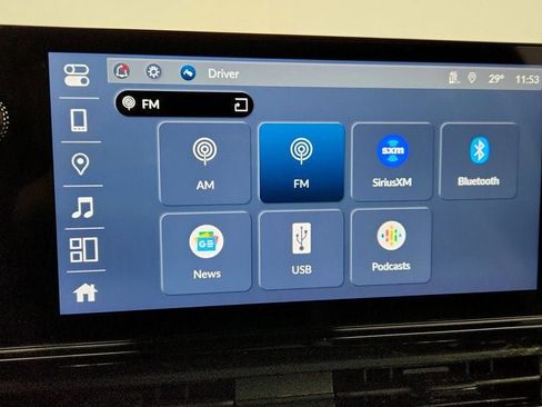 Used 2024 Honda Prologue Touring image 17