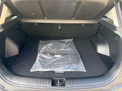 Certified 2025 Kia Seltos EX w/ EX Sunroof Package image 24