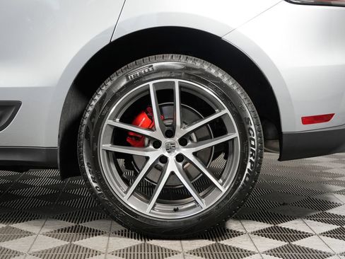 Certified 2026 Porsche Macan S AWD/4WD image 14
