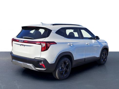 New 2026 Kia Seltos EX w/ EX Sunroof Package image 8