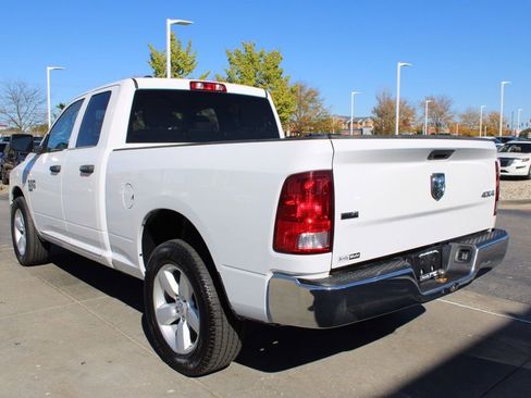 Used 2024 RAM 1500 Classic SLT image 5