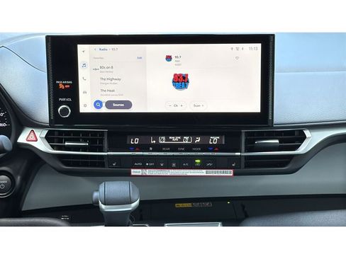New 2026 Toyota Sienna XLE FWD image 63