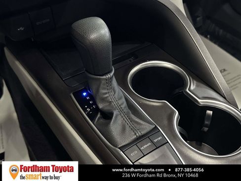 Used 2023 Toyota Camry LE image 27