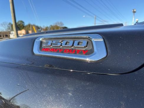 Used 2022 RAM 3500 Laramie image 8