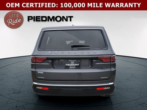 Certified 2022 Jeep Wagoneer Series II AWD/4WD image 6