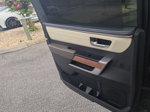 Used 2022 Toyota Tundra 1794 Edition image 39