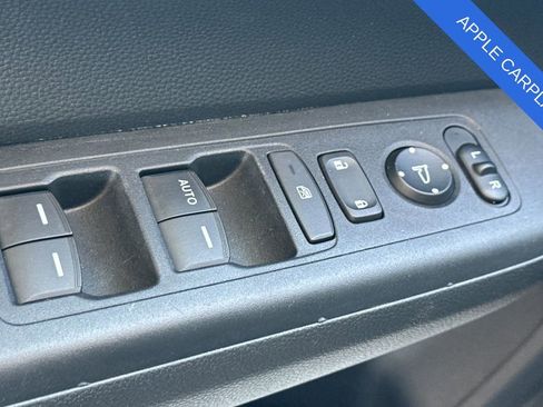 Used 2025 Honda CR-V LX image 12