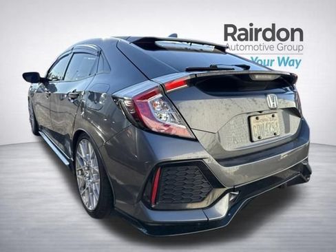 Used 2018 Honda Civic Sport image 10