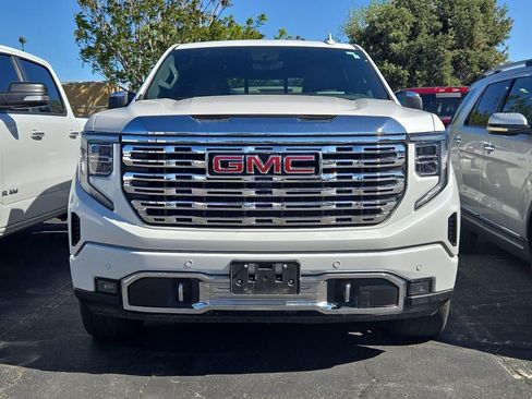 Certified 2023 GMC Sierra 1500 Denali w/ Denali Reserve Package AWD/4WD image 2