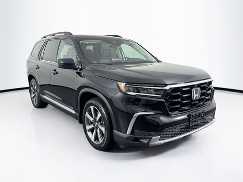 Used 2023 Honda Pilot Elite image 10