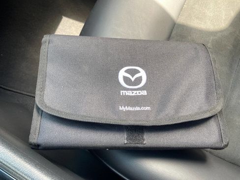 Used 2018 MAZDA CX-5 Touring w/ Preferred Equipment Package image 41