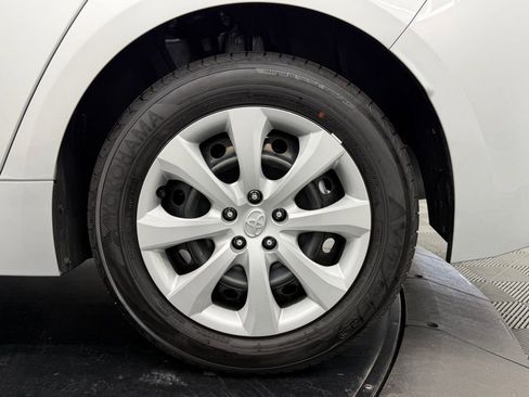 Certified 2026 Toyota Corolla LE FWD image 16