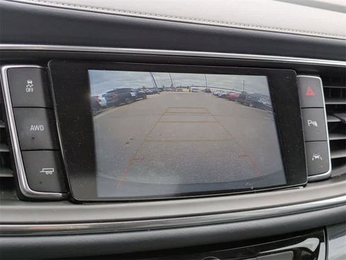 Used 2018 Buick Enclave Premium w/ Experience Buick Package image 30