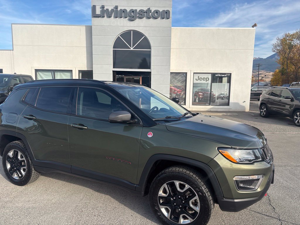 Used 2017 Jeep Compass Trailhawk w/ Cold Weather Group AWD/4WD image 1