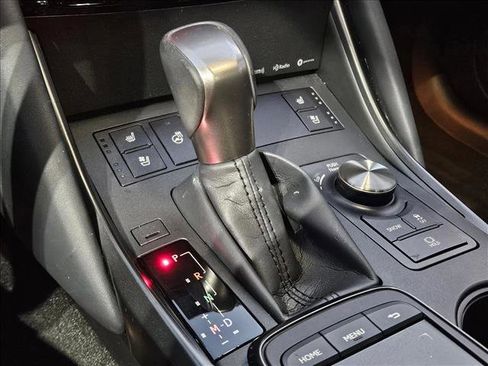 Used 2024 Lexus IS 300 w/ Comfort Package image 12