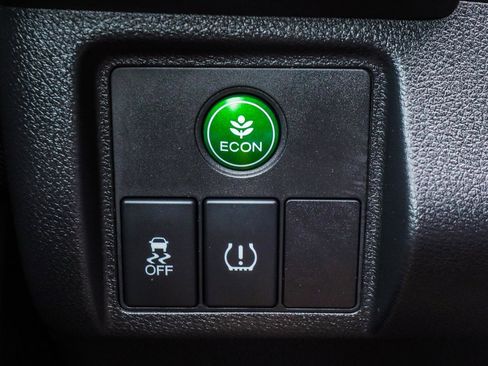 Used 2019 Honda HR-V Sport image 35
