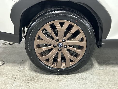 Used 2025 Subaru Forester Sport image 12