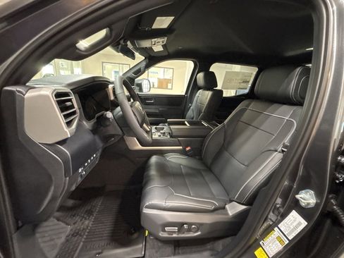 New 2026 Toyota Tundra SR5 image 18