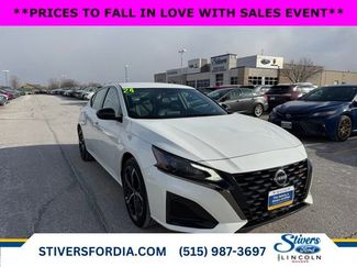 Used 2024 Nissan Altima 2.5 SR video 1