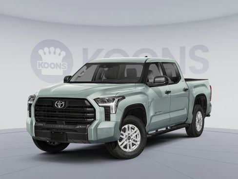 Used 2025 Toyota Tundra SR5 AWD/4WD image 1