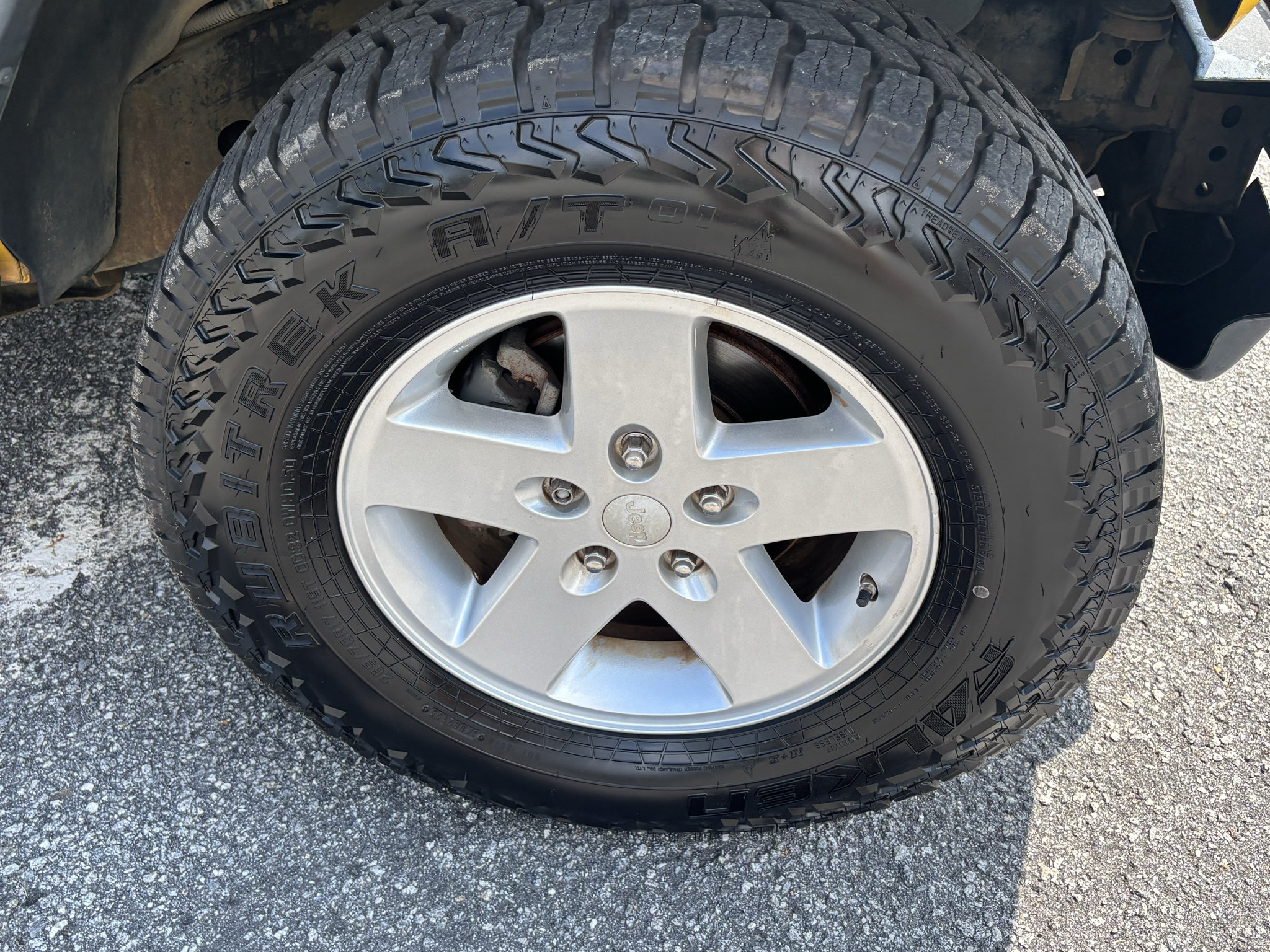 Used 2008 Jeep Wrangler Unlimited X AWD/4WD image 21
