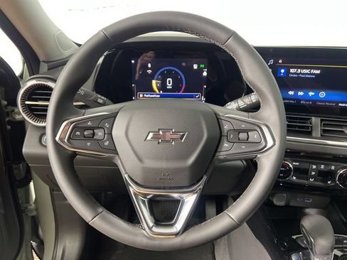 New 2026 Chevrolet Trax ACTIV w/ Driver Confidence Package FWD image 5