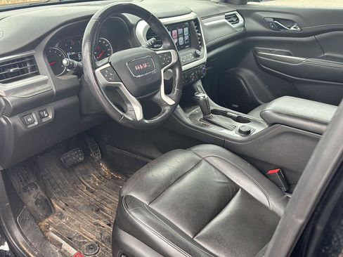 Used 2019 GMC Acadia SLT w/ LPO, Floor Liner Package image 13