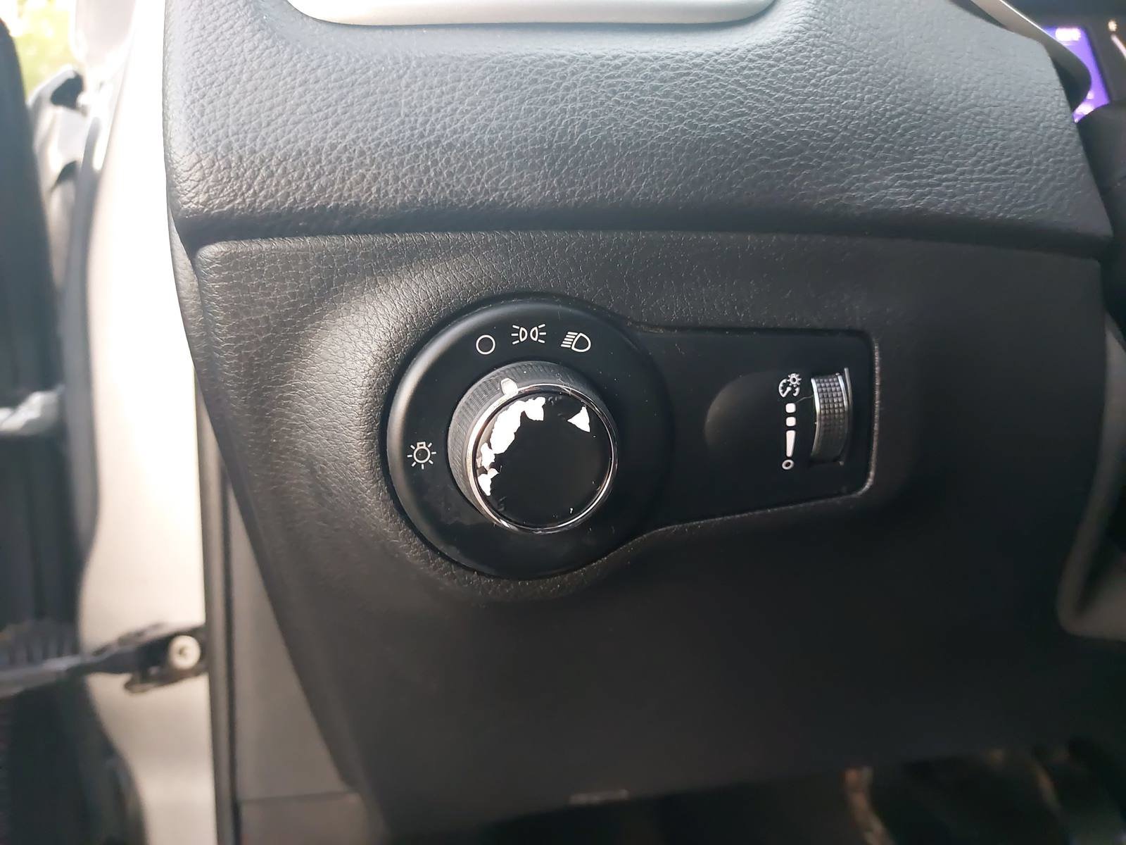 Used 2017 Jeep Compass Sport FWD image 24
